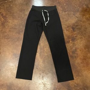 Figs black scrub pants